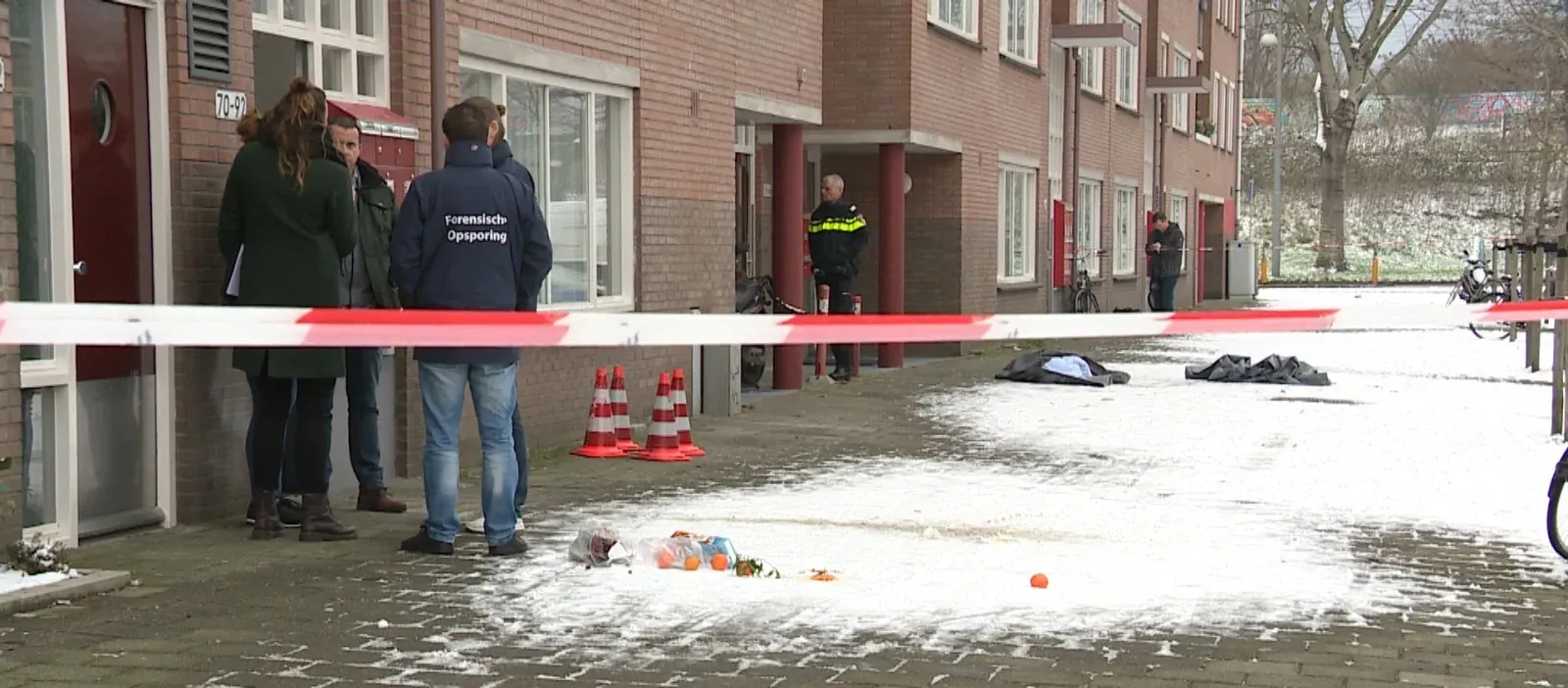Politie op de Chestertonlaan na de steekpartij