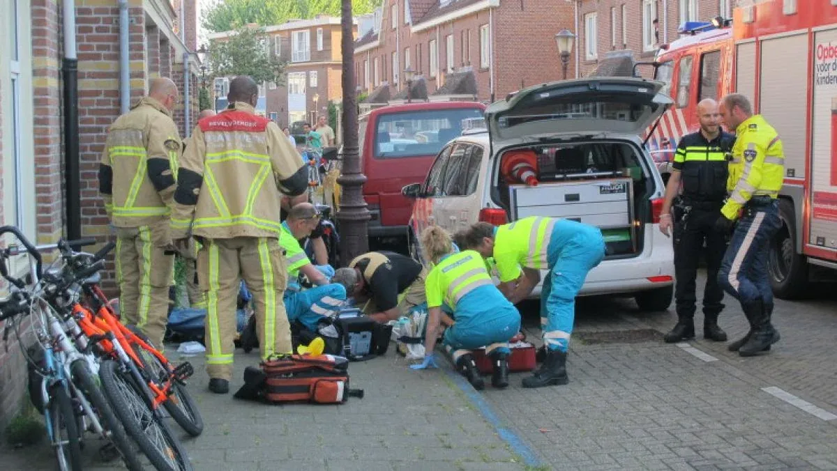 Hulpdiensten in de Dovenetelstraat
