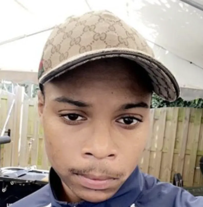 Jamario Schipper (18)