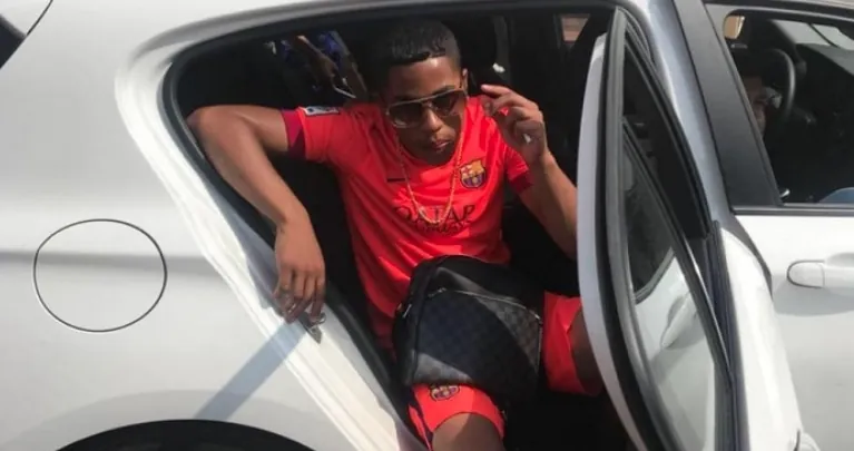 Lauranio Bronne (22)